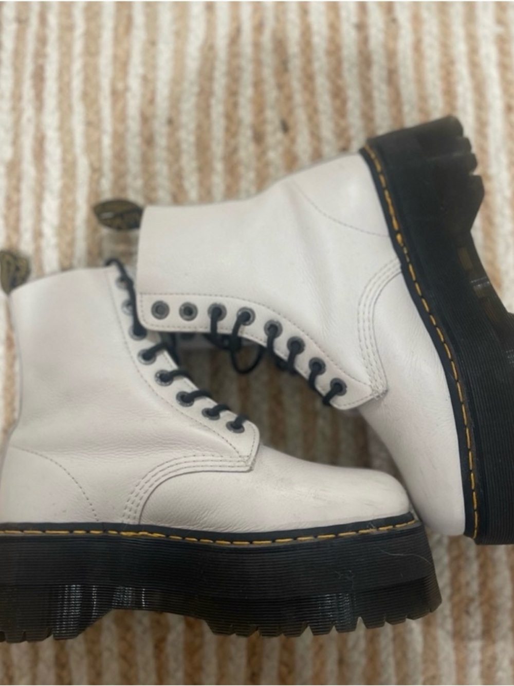 Dr. Martins - 1460 White Leather Platform Combat Boots